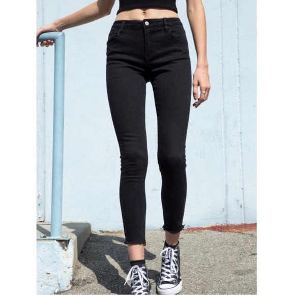 Brandy Melville Denim - 🦋 Brandy Melville John Galt skinny fit jeans
